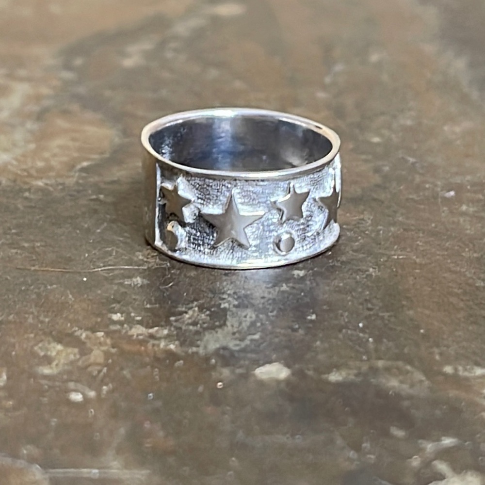 Super Cool Vintage 925 Sterling Silver Celestial Band Ring Sz 5.5 - Picture 2 of 10